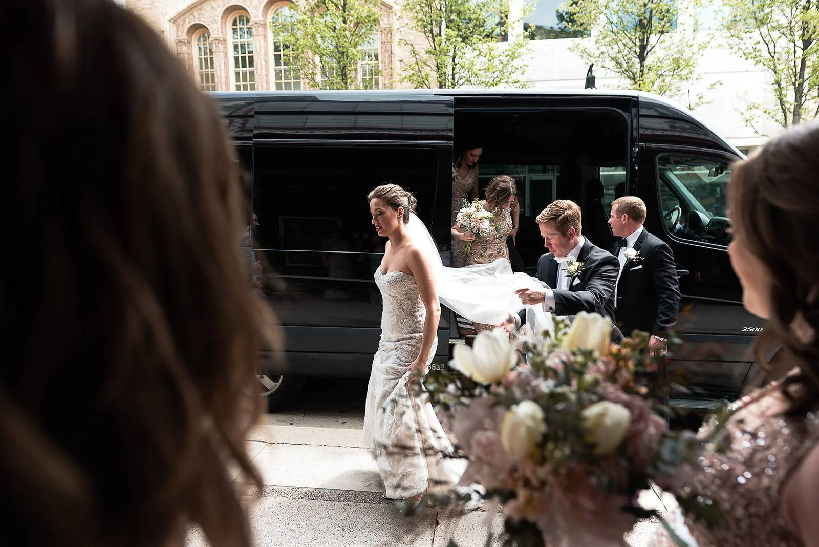 Best Event Transportation in Cleveland: Limo Service vs Rideshare vs Party Bus