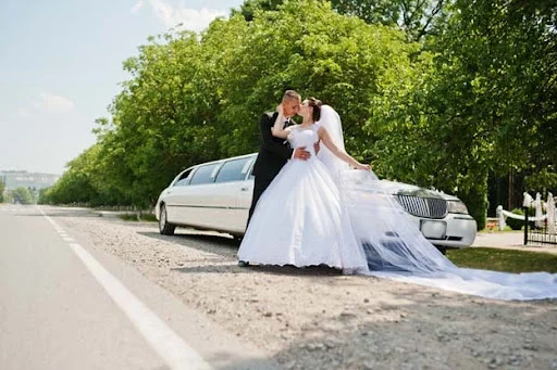 Why Booking a Professional Limo Service Is the Smart Choice for Cleveland Events